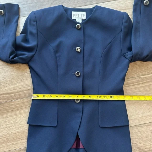Vintage Navy Blue Matching Suit Set: Pencil Skirt & Blazer Jacket - Picture 7 of 13
